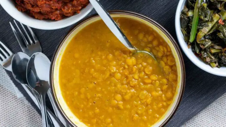 Alicha Kik Wot Yellow Lentil Stew